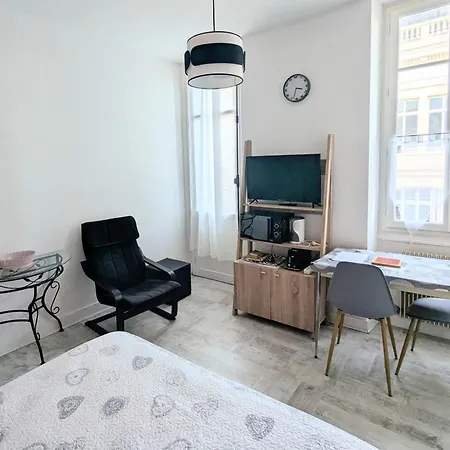 Apartment La Oscar En Plein Coeur De Dax